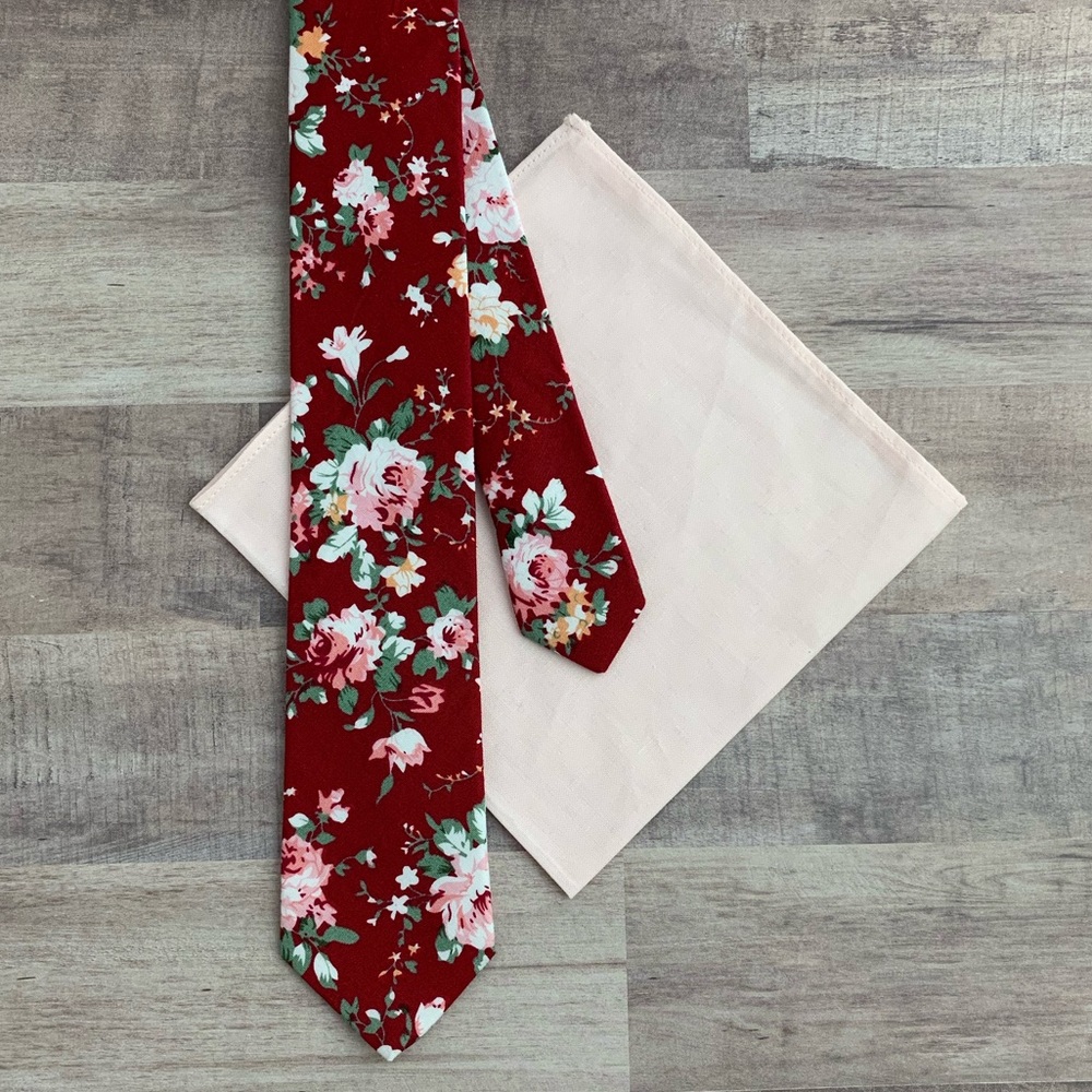 ⚜️HP⚜️ Vintage Style Floral Tie & Square Set - Picture 3 of 5